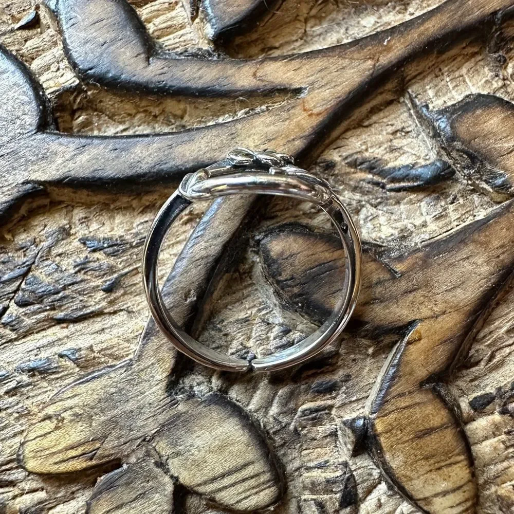 Flower Circle Sterling Silver Toe Ring